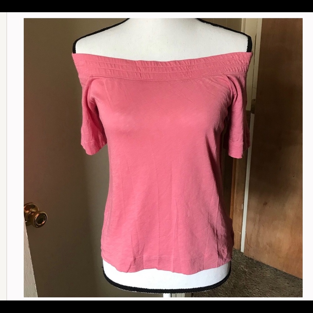 Splendid Off Shoulder Top! - Picture 4 of 6